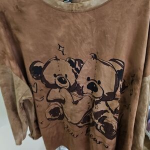 Charming Brown Bear Graphic Long Sleeve Tee